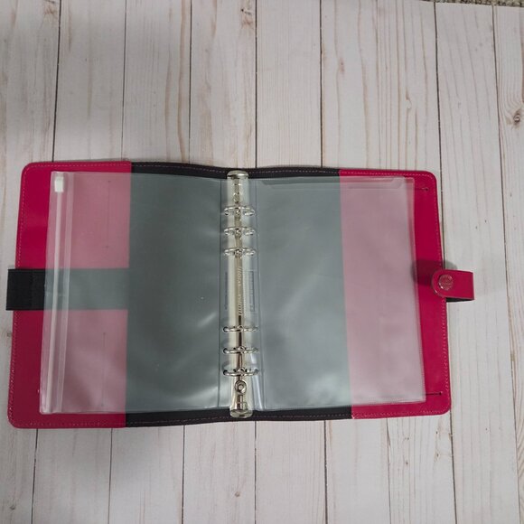 Filofax The Original A5 Patent Organizer - Fuchsia - Picture 10 of 16